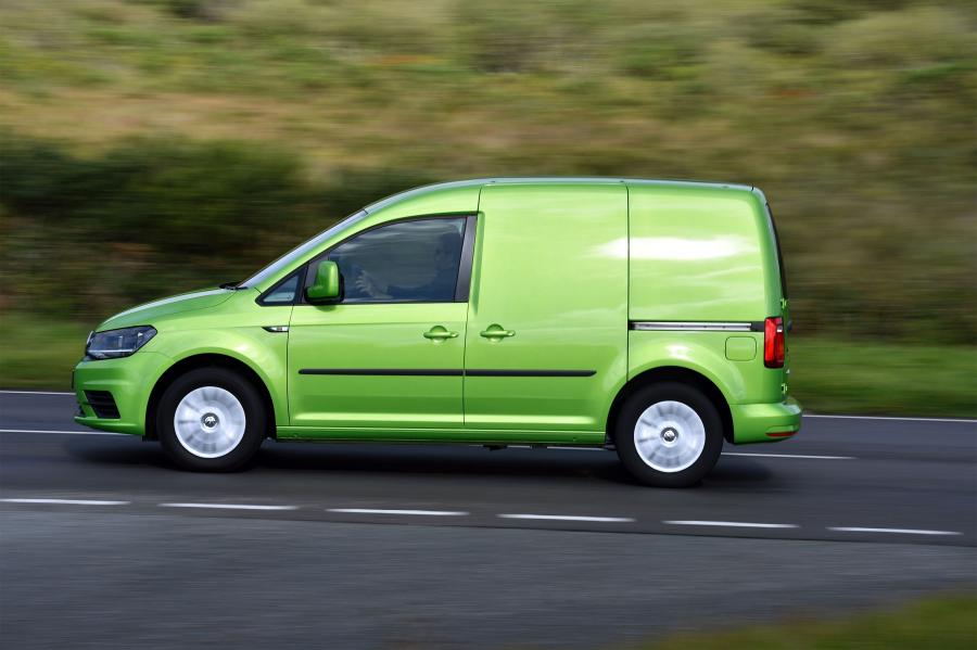  Volkswagen Caddy Kasten Trendline 2015 года  (UK) (фото 24 из 40)